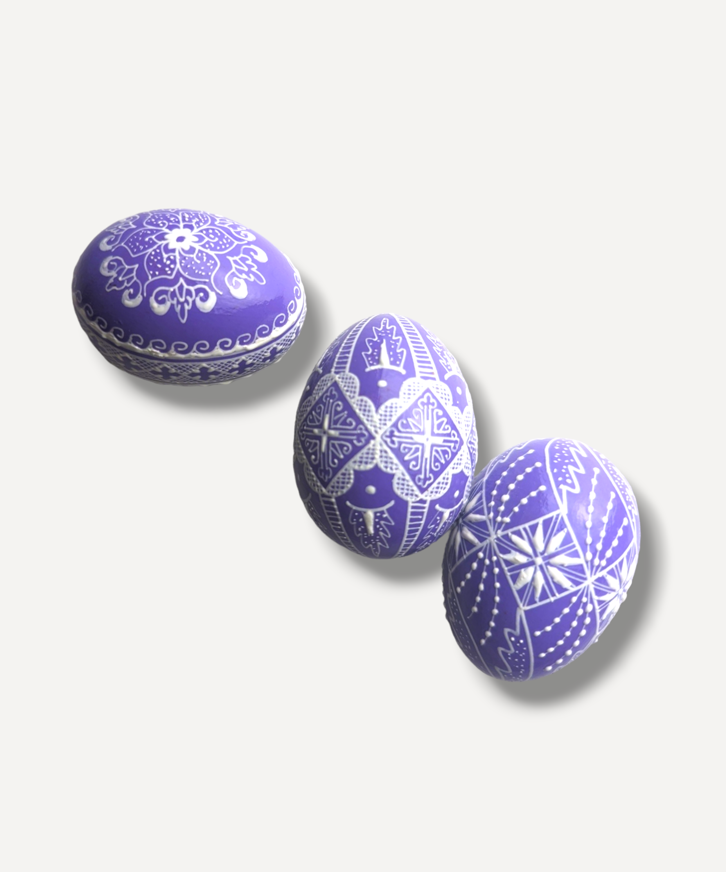 Casa De Folklore Lilac Hand-Decorated Egg