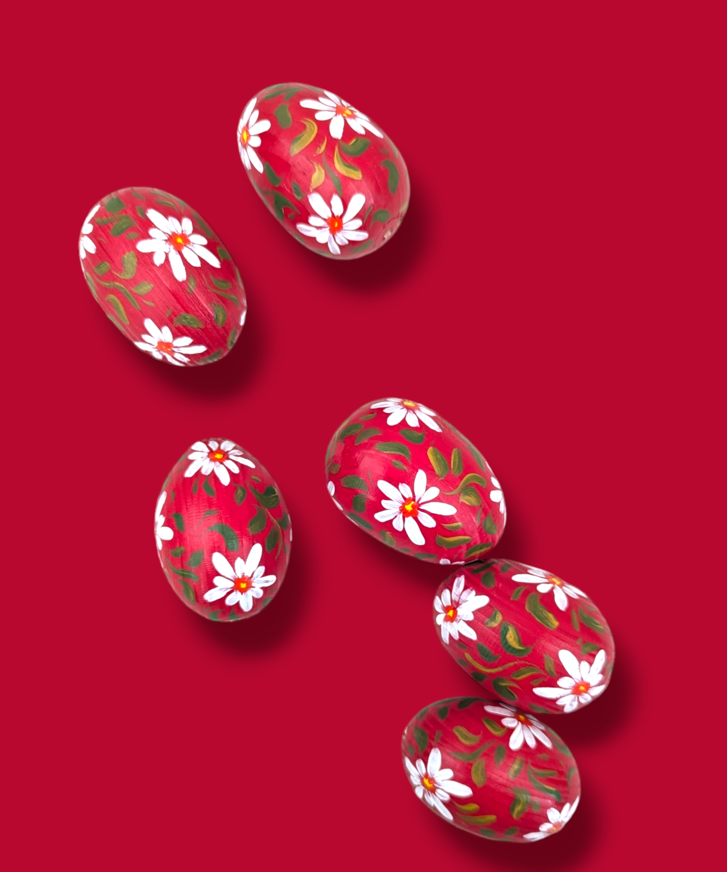 Casa De Folklore Red Daisy - Hand Painted Wooden Egg