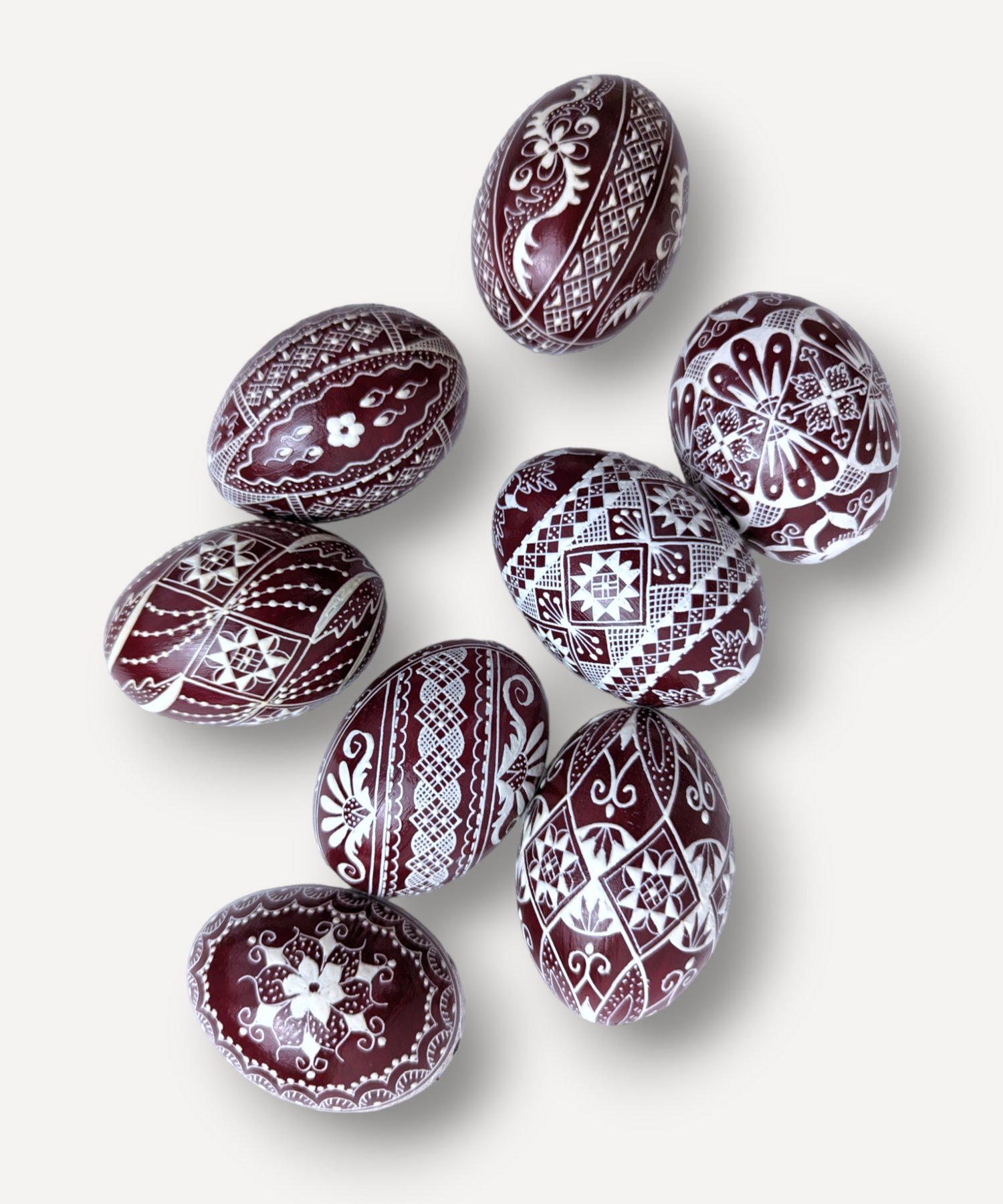 Casa_De_Folklore_Deep_Red_Hand-Decorated_Egg2