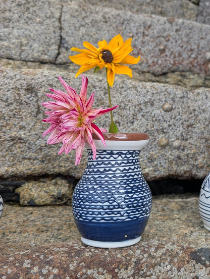 Handmade white Romanian earthenware vase with cobalt-blue geometric waves.